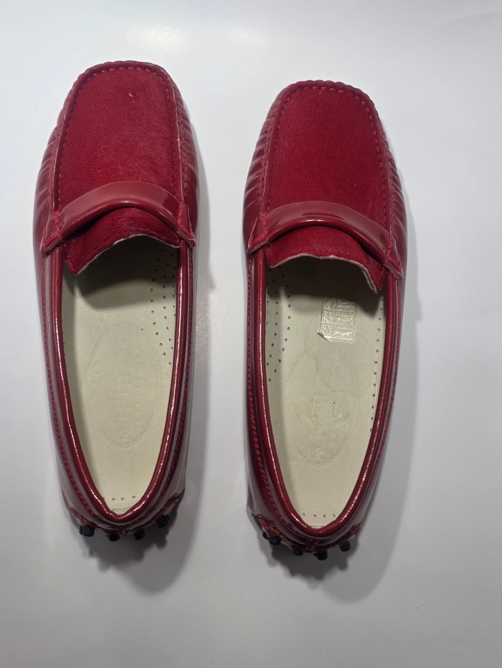 Women’s Red Leather Driving Loafers Size EU 35 Slip On Comfort Flats